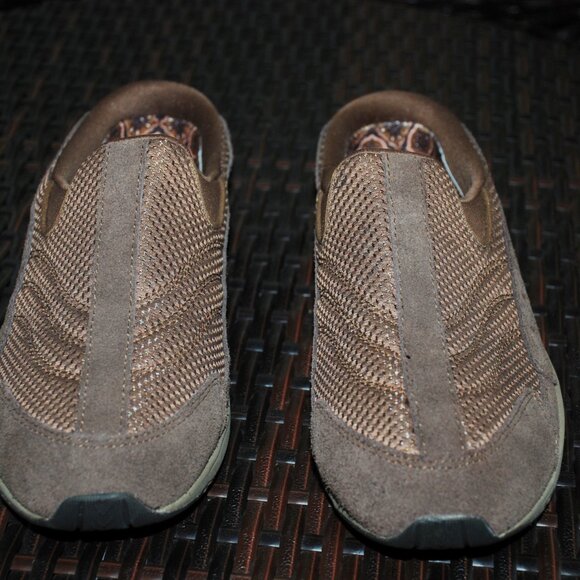 NWOT Easy Spirt Mules/Clogs - Picture 2 of 5